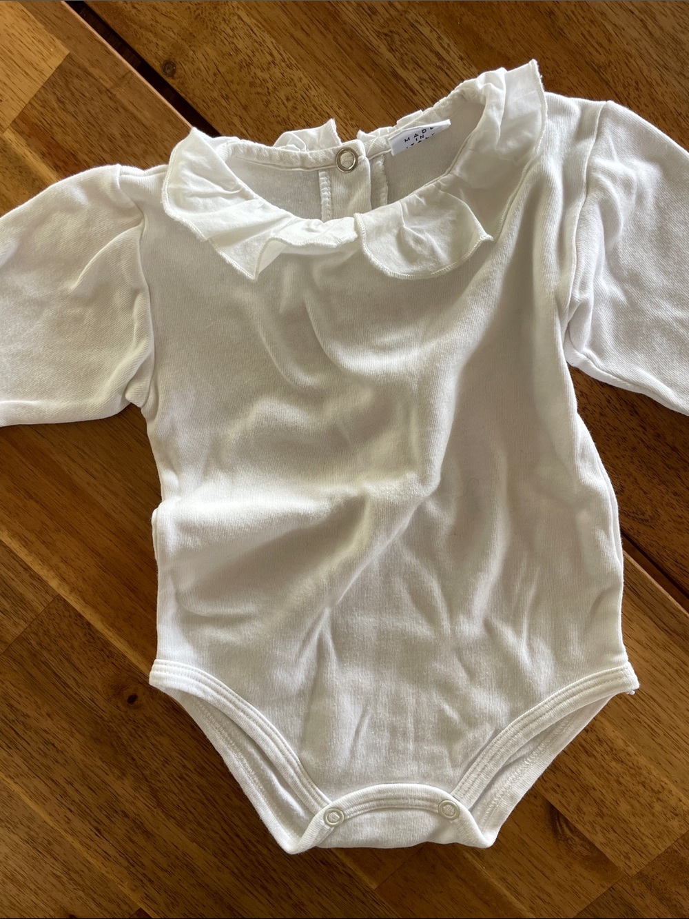 Baroni Firenze White Baby Bodysuit with Ruffle Collar 0-3 months